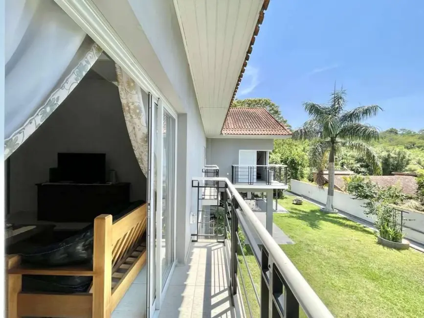 Foto 9 de Casa de Condomínio com 4 quartos à venda, 408m2 em Paisagem Renoir, Cotia - SP