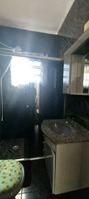 Casa com 3 quartos para alugar, 180m2 em Presidente Altino, Osasco - SP - imagem 8 Foto 8 de Casa com 3 quartos para alugar, 180m2 em Presidente Altino, Osasco - SP