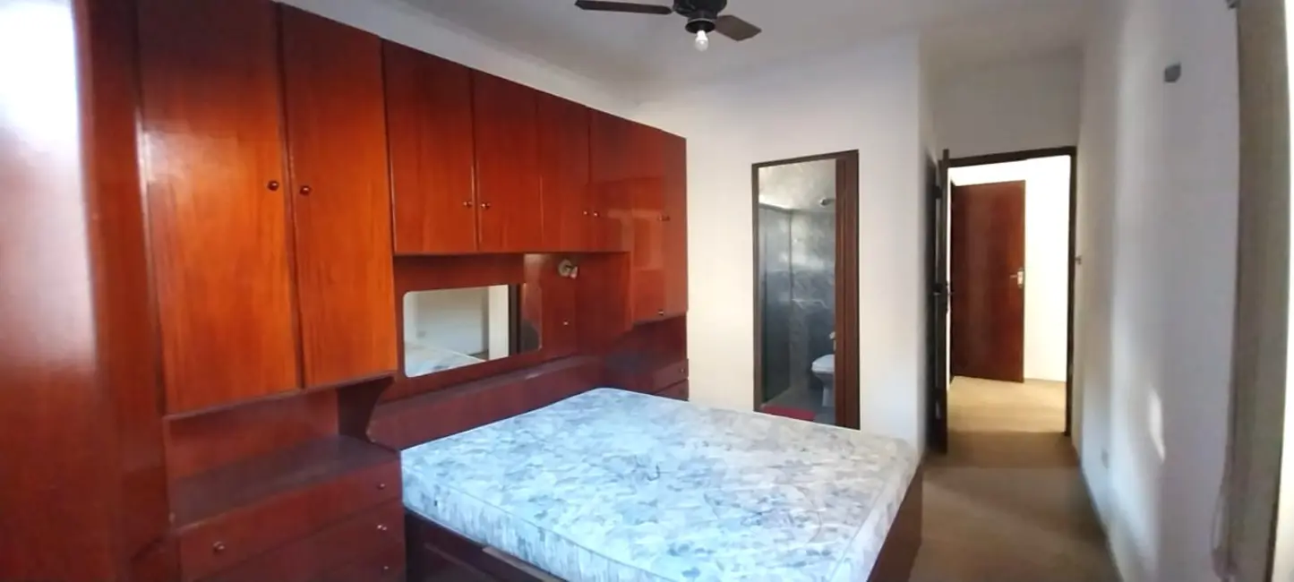 Casa com 3 quartos para alugar, 180m2 em Presidente Altino, Osasco - SP - imagem 6 Foto 6 de Casa com 3 quartos para alugar, 180m2 em Presidente Altino, Osasco - SP