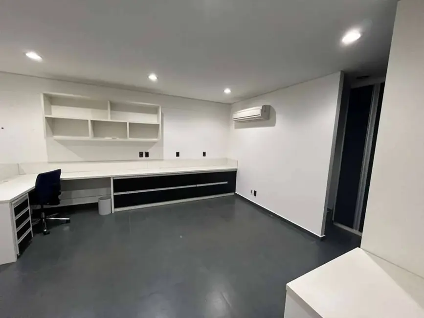Foto 8 de Sala Comercial à venda e para alugar, 69m2 em Paisagem Renoir, Cotia - SP