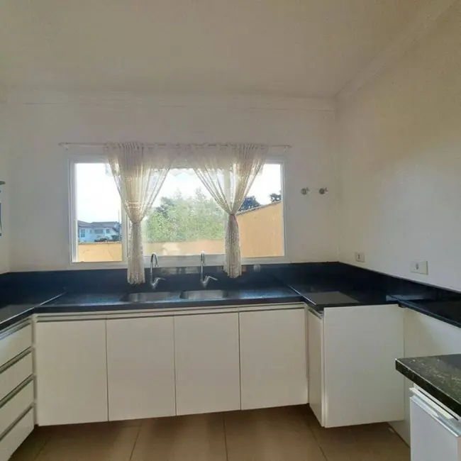 Foto 3 de Casa com 3 quartos à venda e para alugar, 270m2 em Vargem Grande Paulista - SP