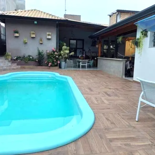 Foto 1 de Casa de Condomínio com 3 quartos à venda, 230m2 em Vargem Grande Paulista - SP