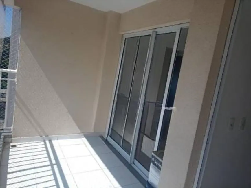 Apartamento com 2 quartos à venda, 50m2 em Jardim Roberto, Osasco - SP - imagem 3 Foto 3 de Apartamento com 2 quartos à venda, 50m2 em Jardim Roberto, Osasco - SP