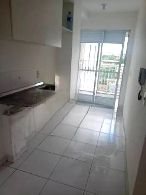 Apartamento com 2 quartos à venda, 50m2 em Jardim Roberto, Osasco - SP - imagem 4 Foto 4 de Apartamento com 2 quartos à venda, 50m2 em Jardim Roberto, Osasco - SP