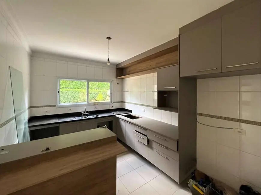Casa de Condomínio com 4 quartos à venda e para alugar, 380m2 em Chácara Santa Lúcia, Carapicuiba - SP - imagem 9 Foto 9 de Casa de Condomínio com 4 quartos à venda e para alugar, 380m2 em Chácara Santa Lúcia, Carapicuiba - SP
