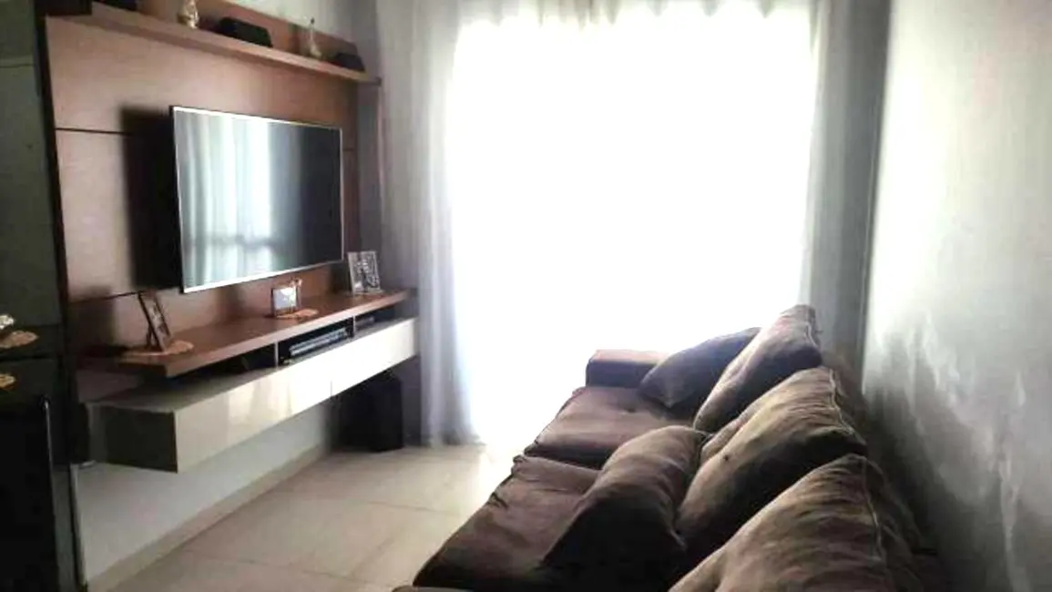Foto 2 de Apartamento com 2 quartos à venda, 58m2 em Piratininga, Osasco - SP