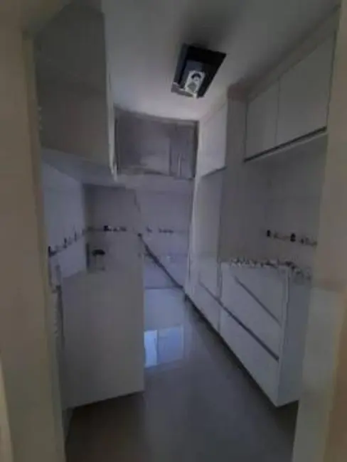 Apartamento com 2 quartos à venda, 58m2 em Piratininga, Osasco - SP - imagem 3 Foto 3 de Apartamento com 2 quartos à venda, 58m2 em Piratininga, Osasco - SP