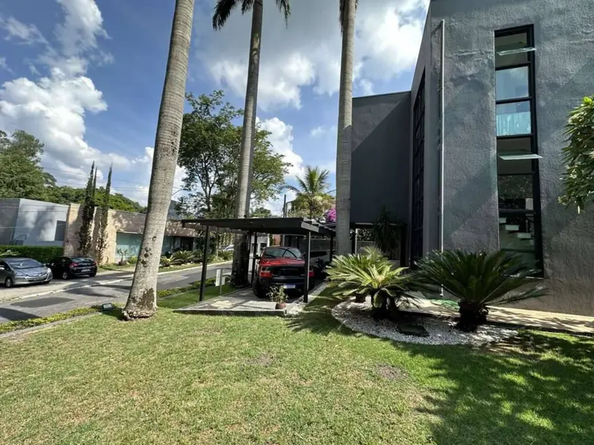 Foto 2 de Casa de Condomínio com 3 quartos à venda, 460m2 em Jardim do Golf I, Jandira - SP