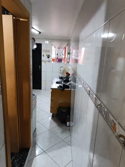 Apartamento com 3 quartos à venda, 60m2 em Conjunto Habitacional Presidente Castelo Branco, Carapicuiba - SP - imagem 3 Foto 3 de Apartamento com 3 quartos à venda, 60m2 em Conjunto Habitacional Presidente Castelo Branco, Carapicuiba - SP