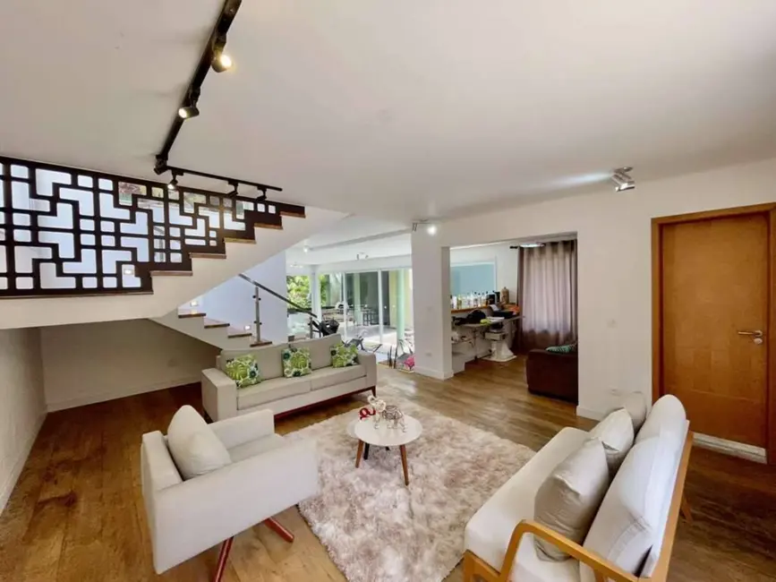 Casa de Condomínio com 4 quartos à venda, 386m2 em Aldeia da Fazendinha, Carapicuiba - SP - imagem 4 Foto 4 de Casa de Condomínio com 4 quartos à venda, 386m2 em Aldeia da Fazendinha, Carapicuiba - SP