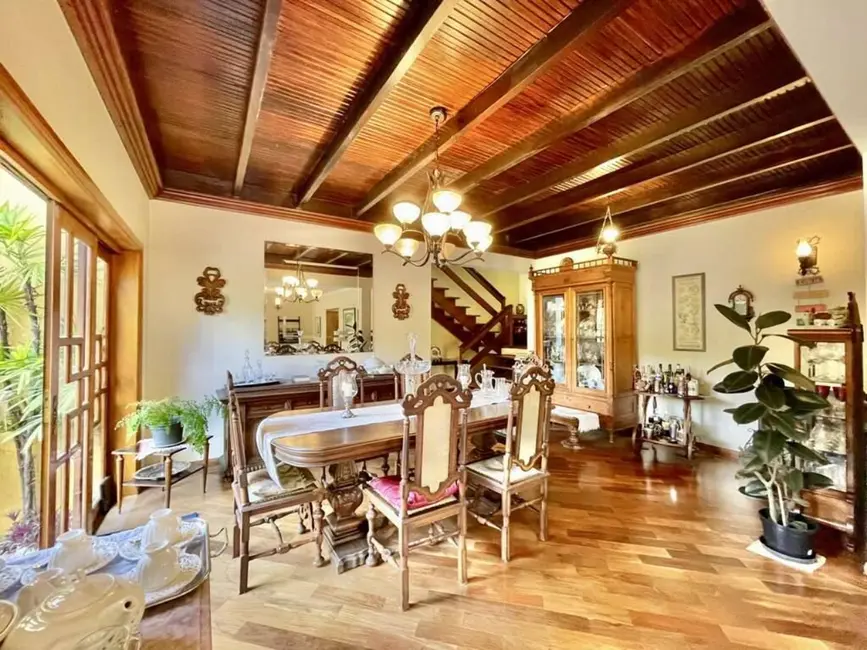Casa de Condomínio com 4 quartos à venda, 336m2 em Chácara Vale do Rio Cotia, Carapicuiba - SP - imagem 9 Foto 9 de Casa de Condomínio com 4 quartos à venda, 336m2 em Chácara Vale do Rio Cotia, Carapicuiba - SP