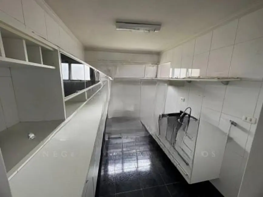 Foto 1 de Apartamento com 3 quartos à venda, 64m2 em I.A.P.I., Osasco - SP