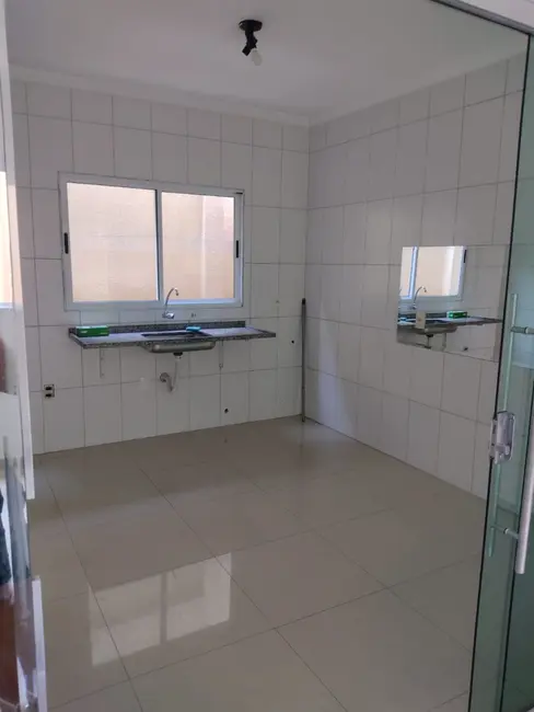 Foto 6 de Casa de Condomínio com 2 quartos para alugar, 77m2 em Jaguaribe, Osasco - SP