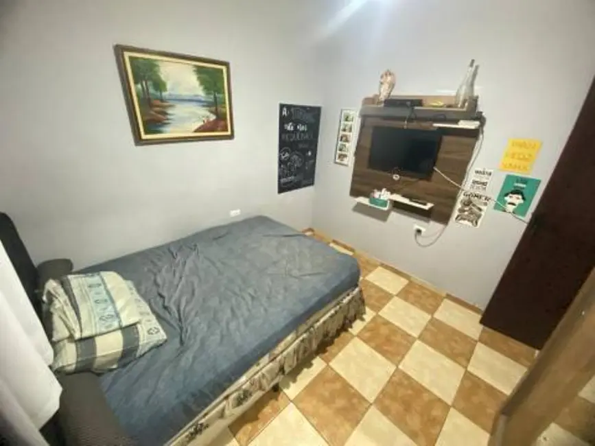 Casa com 4 quartos à venda, 200m2 em Jardim Elvira, Osasco - SP - imagem 7 Foto 7 de Casa com 4 quartos à venda, 200m2 em Jardim Elvira, Osasco - SP