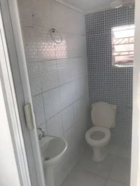 Casa com 4 quartos à venda, 200m2 em km 18, Osasco - SP - imagem 9 Foto 9 de Casa com 4 quartos à venda, 200m2 em km 18, Osasco - SP