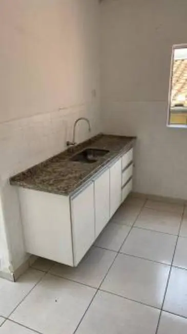 Foto 2 de Casa com 4 quartos à venda, 200m2 em km 18, Osasco - SP