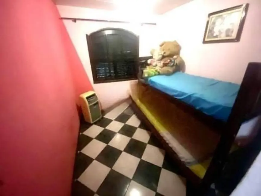 Casa com 4 quartos à venda, 115m2 em Vila Menck, Osasco - SP - imagem 5 Foto 5 de Casa com 4 quartos à venda, 115m2 em Vila Menck, Osasco - SP