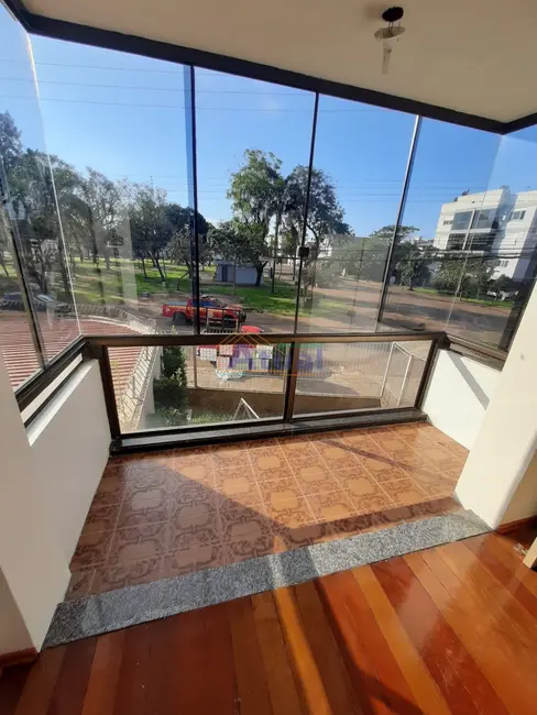 Foto 5 de Apartamento com 3 quartos à venda, 110m2 em Centro, Santo Angelo - RS