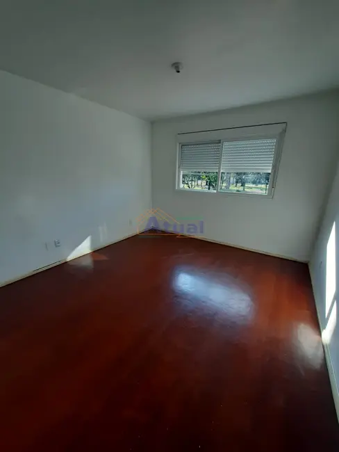 Foto 3 de Apartamento com 3 quartos à venda, 110m2 em Centro, Santo Angelo - RS