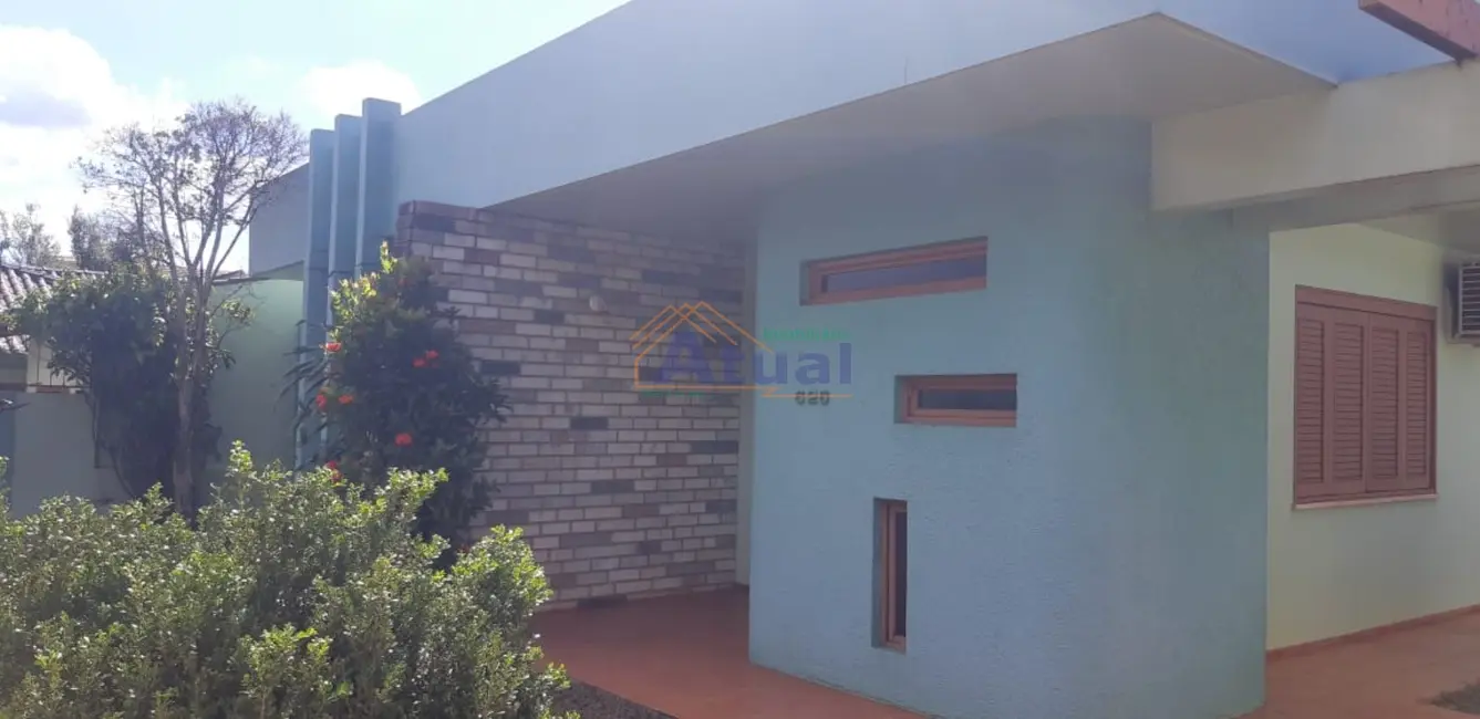 Foto 3 de Casa com 3 quartos à venda, 215m2 em Pippi, Santo Angelo - RS