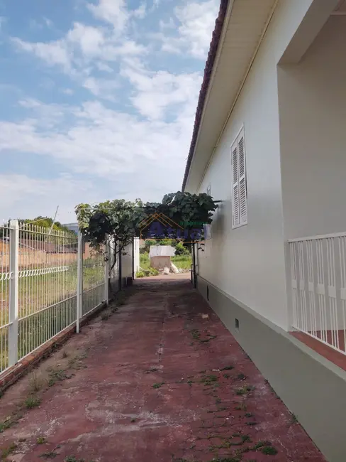 Foto 9 de Casa com 3 quartos para alugar em Centro, Santo Angelo - RS