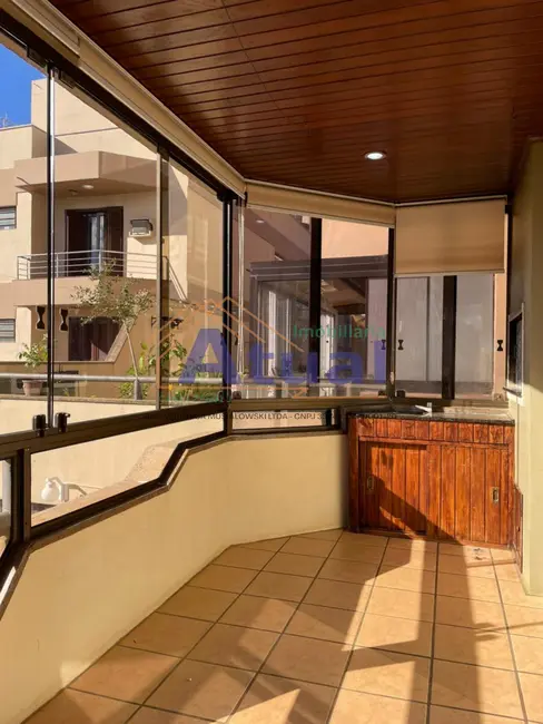 Foto 6 de Apartamento com 4 quartos à venda e para alugar, 210m2 em Centro, Santo Angelo - RS