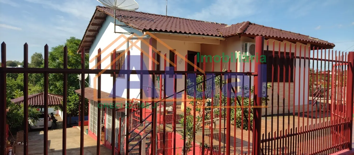Foto 1 de Casa com 3 quartos à venda, 150m2 em Harmonia, Santo Angelo - RS