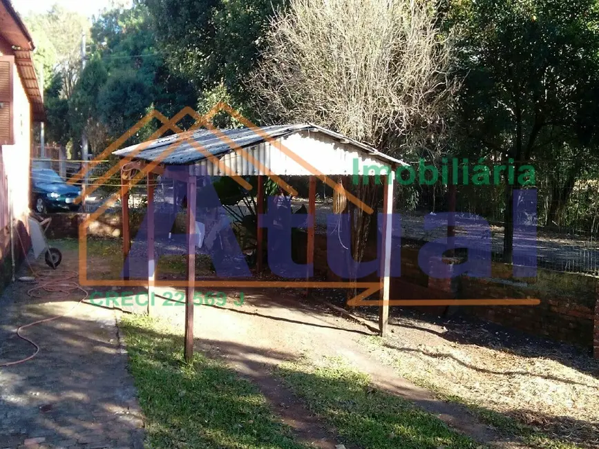 Foto 2 de Casa com 3 quartos à venda e para alugar, 85m2 em São Carlos, Santo Angelo - RS
