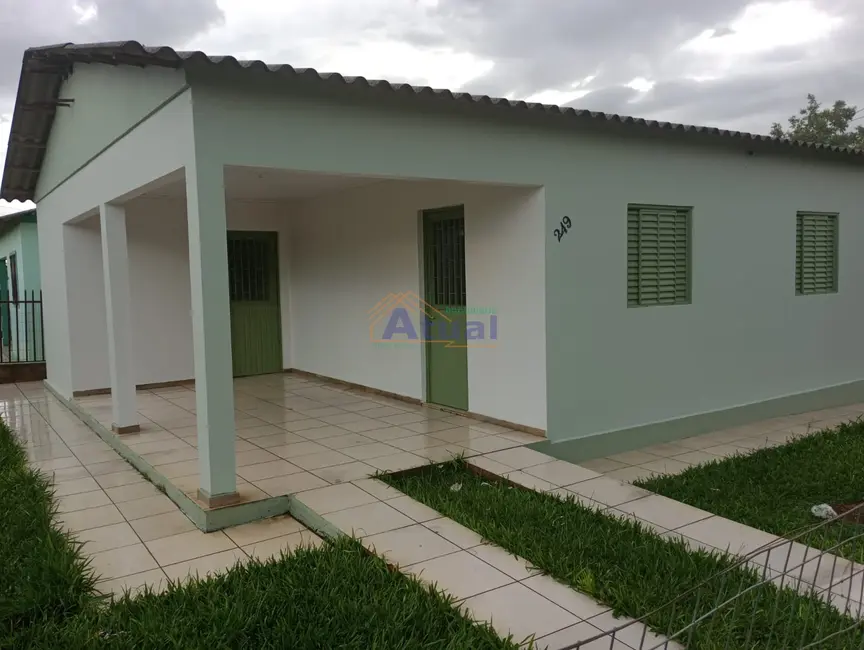 Foto 1 de Casa com 2 quartos à venda, 72m2 em Aguiar, Santo Angelo - RS