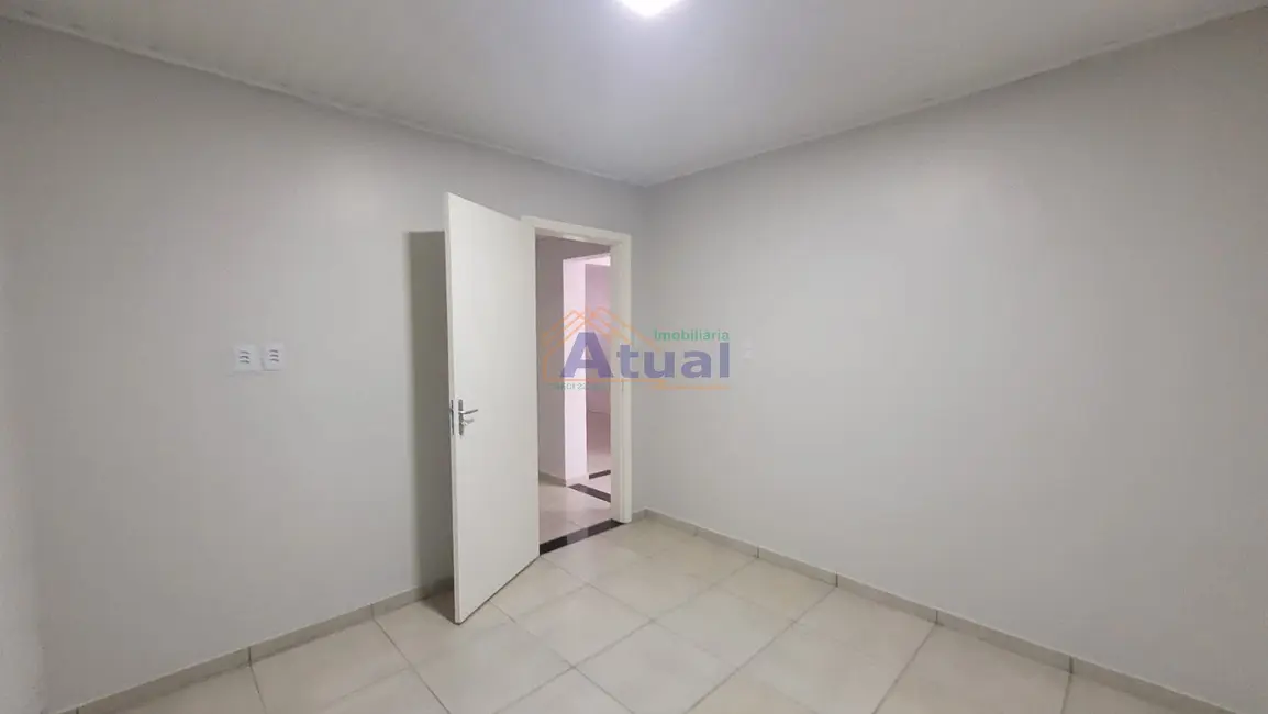 Casa com 3 quartos à venda, 100m2 em Pascotini, Santo Angelo - RS - imagem 6 Foto 6 de Casa com 3 quartos à venda, 100m2 em Pascotini, Santo Angelo - RS