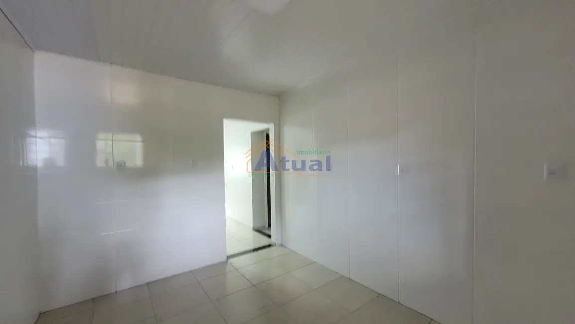 Casa com 3 quartos à venda, 100m2 em Pascotini, Santo Angelo - RS - imagem 8 Foto 8 de Casa com 3 quartos à venda, 100m2 em Pascotini, Santo Angelo - RS