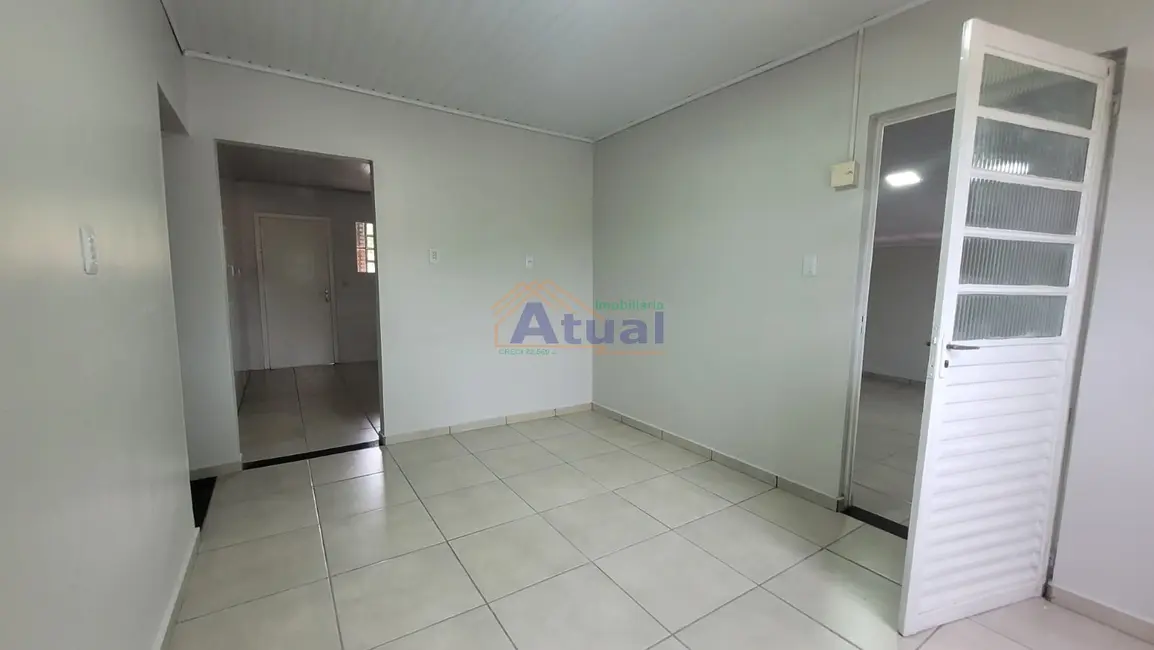 Casa com 3 quartos à venda, 100m2 em Pascotini, Santo Angelo - RS - imagem 4 Foto 4 de Casa com 3 quartos à venda, 100m2 em Pascotini, Santo Angelo - RS