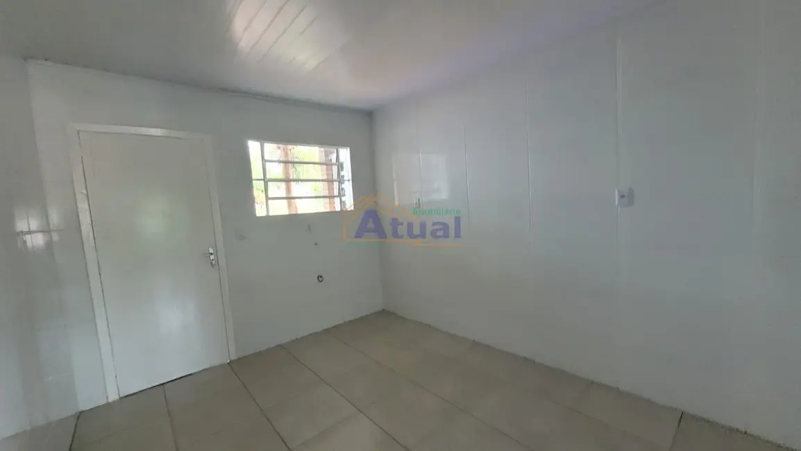 Casa com 3 quartos à venda, 100m2 em Pascotini, Santo Angelo - RS - imagem 9 Foto 9 de Casa com 3 quartos à venda, 100m2 em Pascotini, Santo Angelo - RS