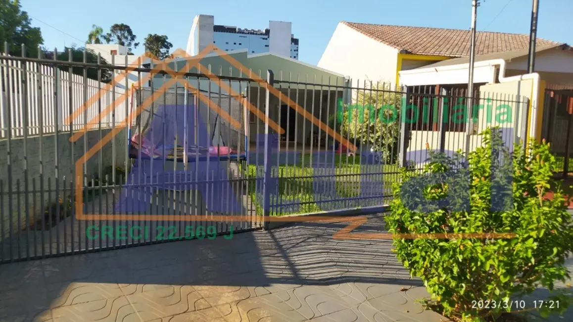 Foto 1 de Casa com 2 quartos à venda, 145m2 em São Carlos, Santo Angelo - RS