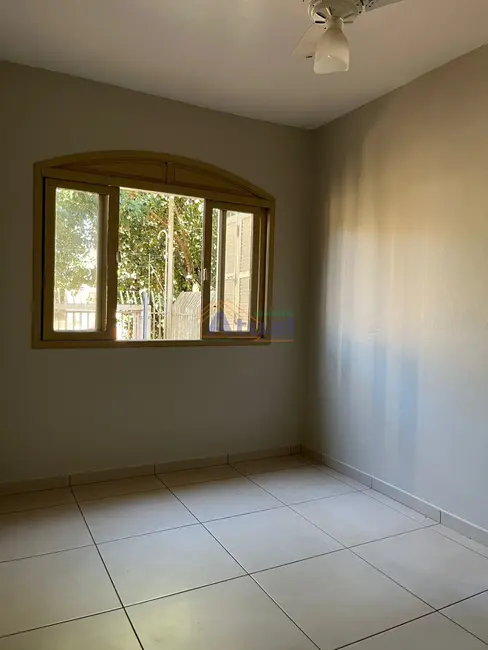 Casa com 3 quartos à venda, 184m2 em Centro, Santo Angelo - RS - imagem 3 Foto 3 de Casa com 3 quartos à venda, 184m2 em Centro, Santo Angelo - RS