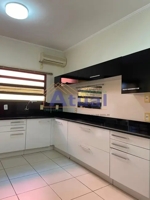 Foto 8 de Casa com 3 quartos à venda e para alugar, 182m2 em Centro, Santo Angelo - RS