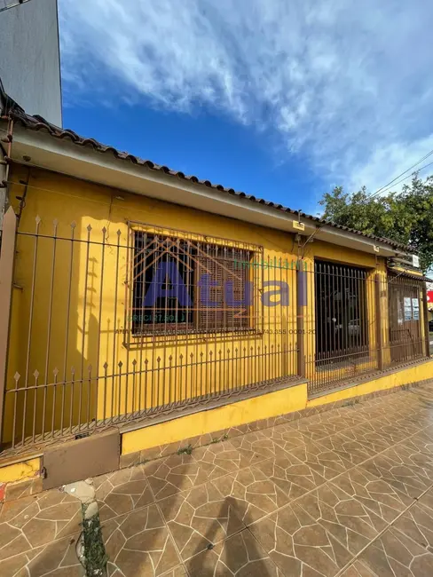 Foto 2 de Casa com 3 quartos à venda e para alugar, 182m2 em Centro, Santo Angelo - RS