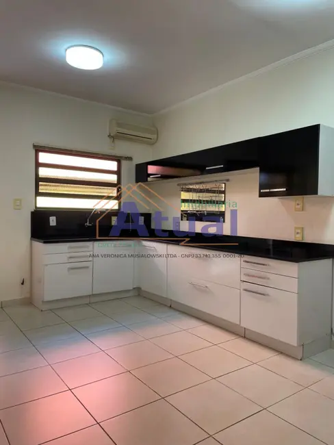 Foto 7 de Casa com 3 quartos à venda e para alugar, 182m2 em Centro, Santo Angelo - RS