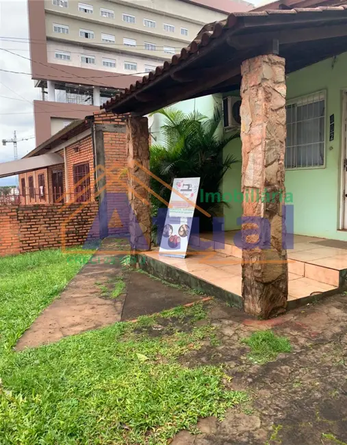 Foto 1 de Casa com 2 quartos à venda, 166m2 em Centro, Santo Angelo - RS