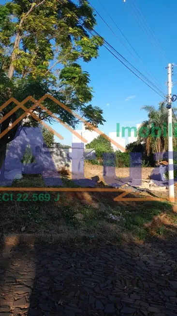 Foto 1 de Terreno / Lote à venda, 300m2 em Pippi, Santo Angelo - RS