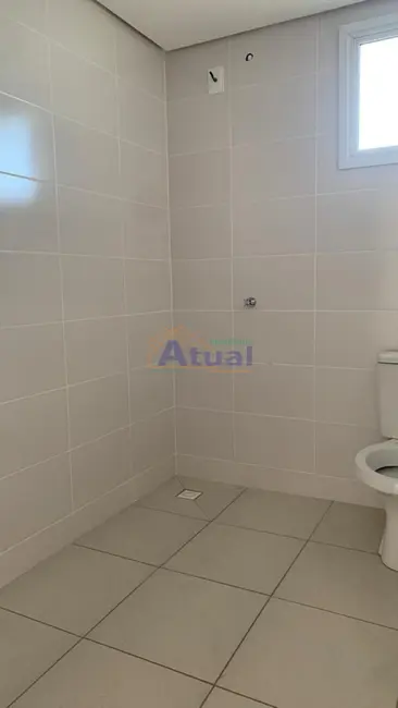 Foto 4 de Apartamento com 2 quartos para alugar em Kurtz, Santo Angelo - RS