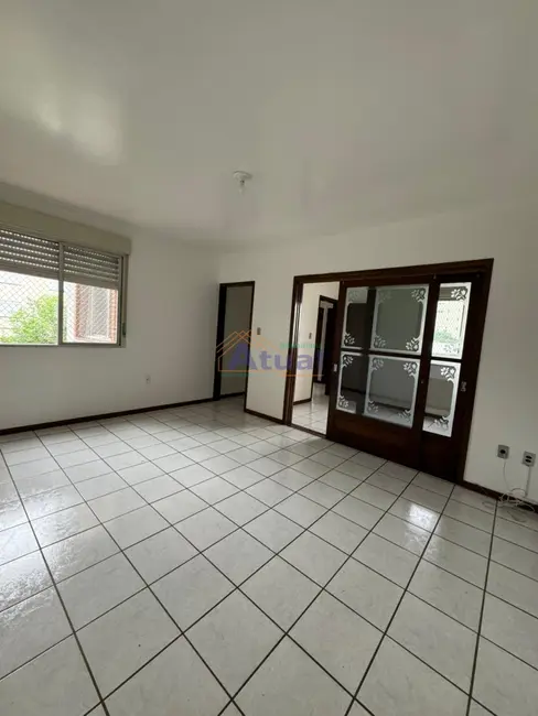Foto 2 de Apartamento com 2 quartos à venda, 100m2 em Centro, Santo Angelo - RS