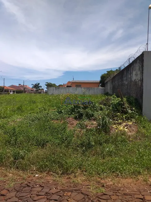 Foto 1 de Terreno / Lote à venda, 427m2 em Menezes, Santo Angelo - RS