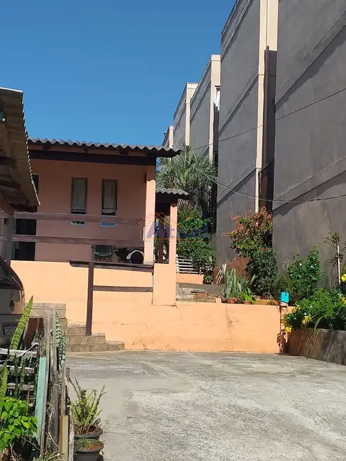 Foto 8 de Casa com 3 quartos à venda, 97m2 em Centro, Santo Angelo - RS