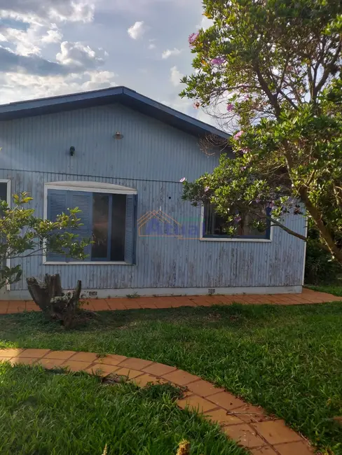 Chácara com 4 quartos à venda, 240m2 em Santo Angelo - RS - imagem 4 Foto 4 de Chácara com 4 quartos à venda, 240m2 em Santo Angelo - RS