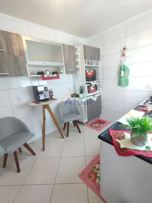 Foto 2 de Apartamento com 2 quartos à venda, 69m2 em Menges, Santo Angelo - RS