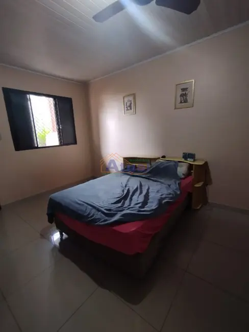 Casa com 5 quartos à venda, 475m2 em Centro, Santo Angelo - RS - imagem 8 Foto 8 de Casa com 5 quartos à venda, 475m2 em Centro, Santo Angelo - RS