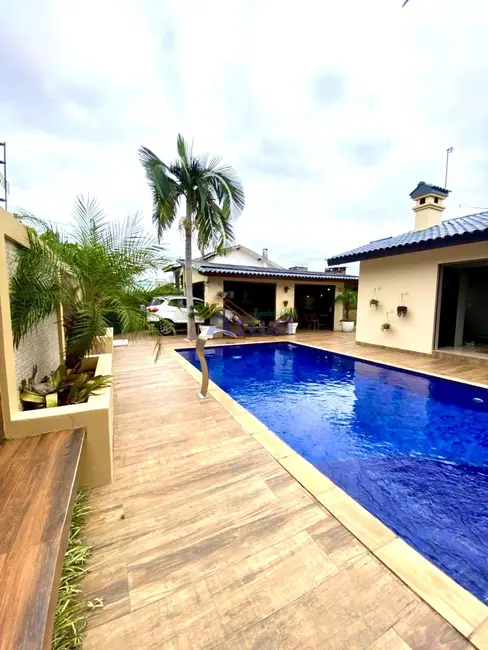 Foto 4 de Casa com 3 quartos à venda, 262m2 em Jardim das Palmeiras, Santo Angelo - RS