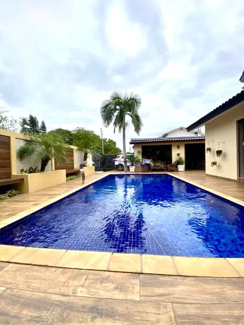 Foto 3 de Casa com 3 quartos à venda, 262m2 em Jardim das Palmeiras, Santo Angelo - RS