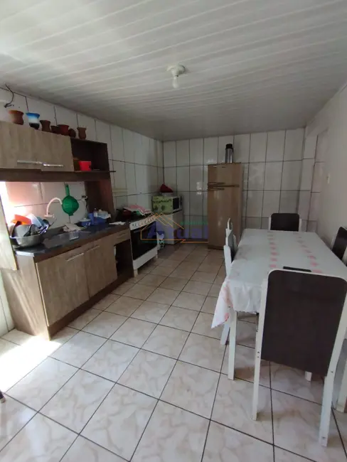 Casa com 3 quartos à venda, 124m2 em São Pedro, Santo Angelo - RS - imagem 9 Foto 9 de Casa com 3 quartos à venda, 124m2 em São Pedro, Santo Angelo - RS